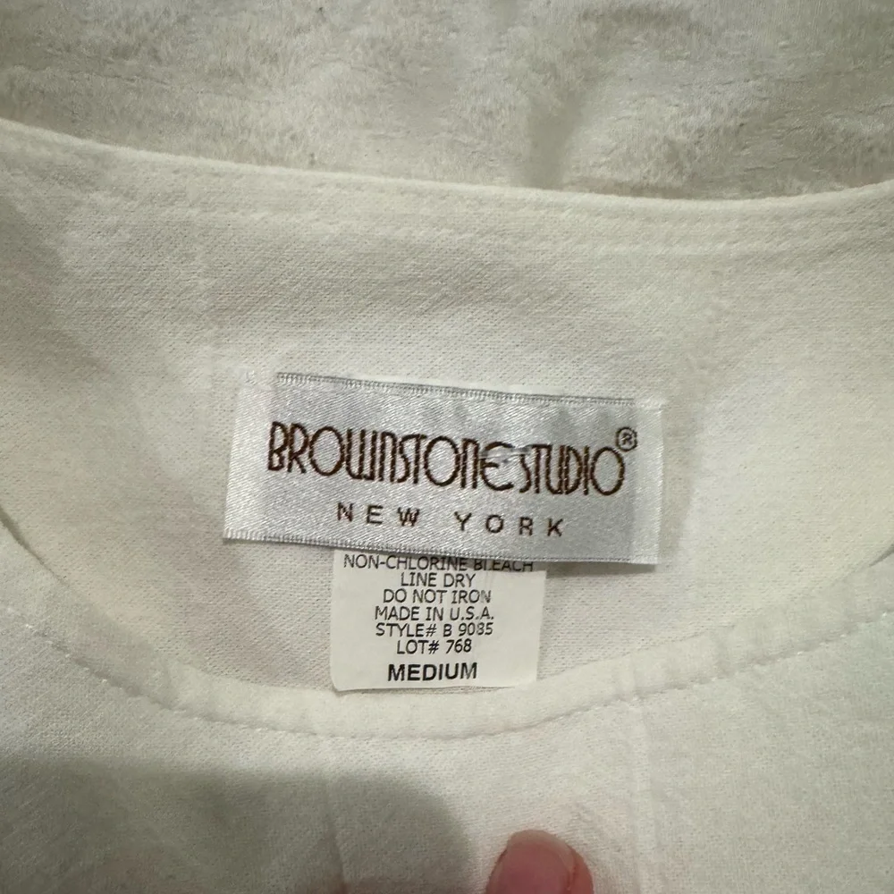 Brownstone studio tie waist boat neck blouse white lightweight airy - Picture 5 of 8